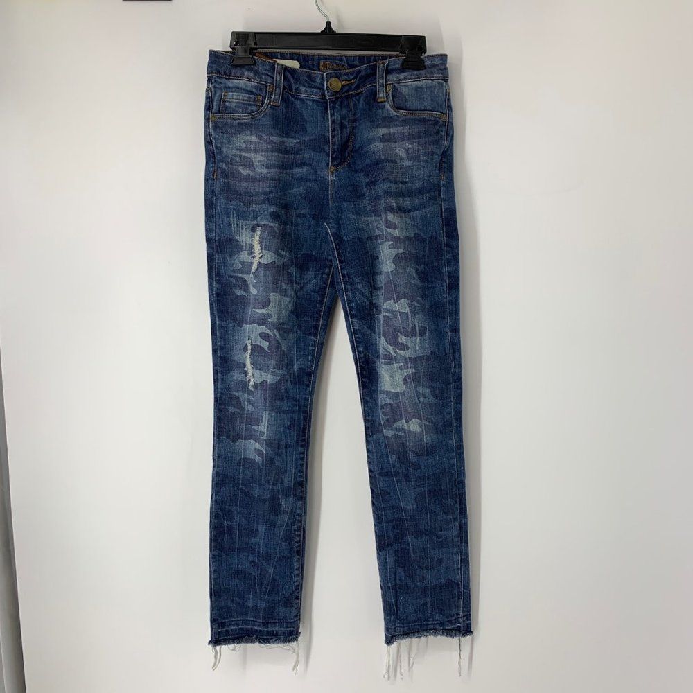 Women Kut From Cloth Sz 2 Reese Camo Jeans Raw Hem